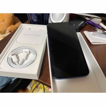 iPhone13 256G SIMフリー　美品