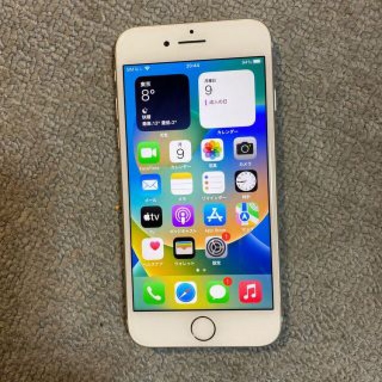 iPhone8 シルバー SIMフリー 64G