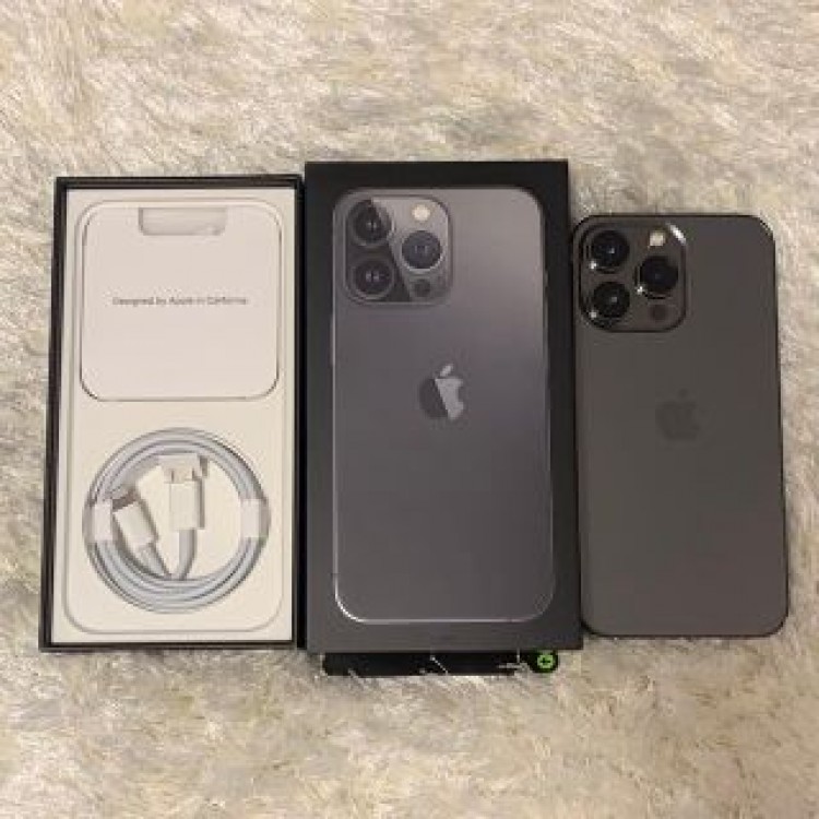 iPhone13pro 512GB SIMフリー グラファイト数日のみ使用美品