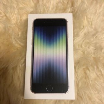 iPhone SE3 第三世代 64GBスターライト・白・ホワイト