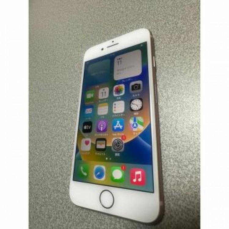Iphone8  難ありです。新品互換バッテリー付属