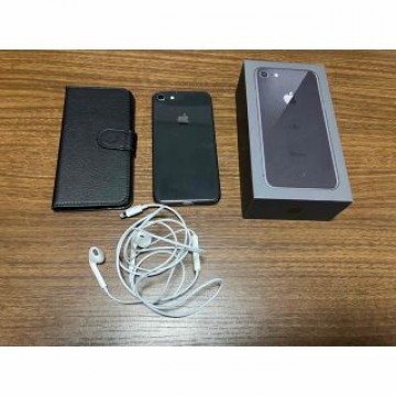 iPhone8 64GB