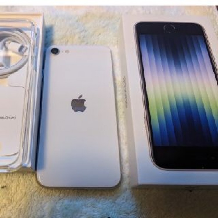 Apple iPhone SE 第3世代64GBスターライト