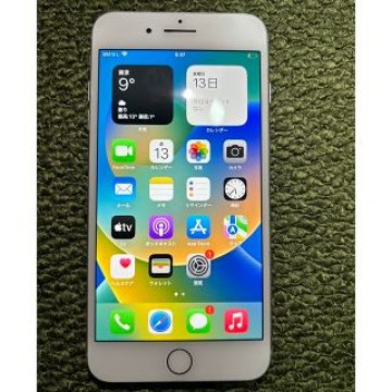 iPhone8Plus シルバー　64G SIMロック解除済み