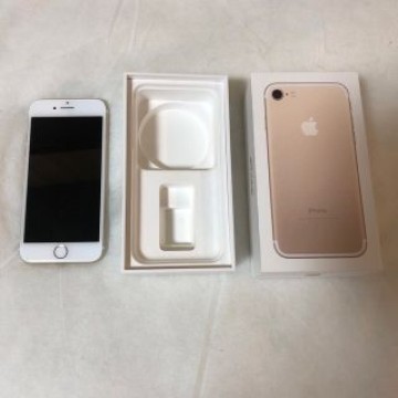 iPhone7 128gb GOLD バッテリー容量100%