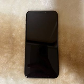 iPhone Xs 256G ゴールド SIMフリー