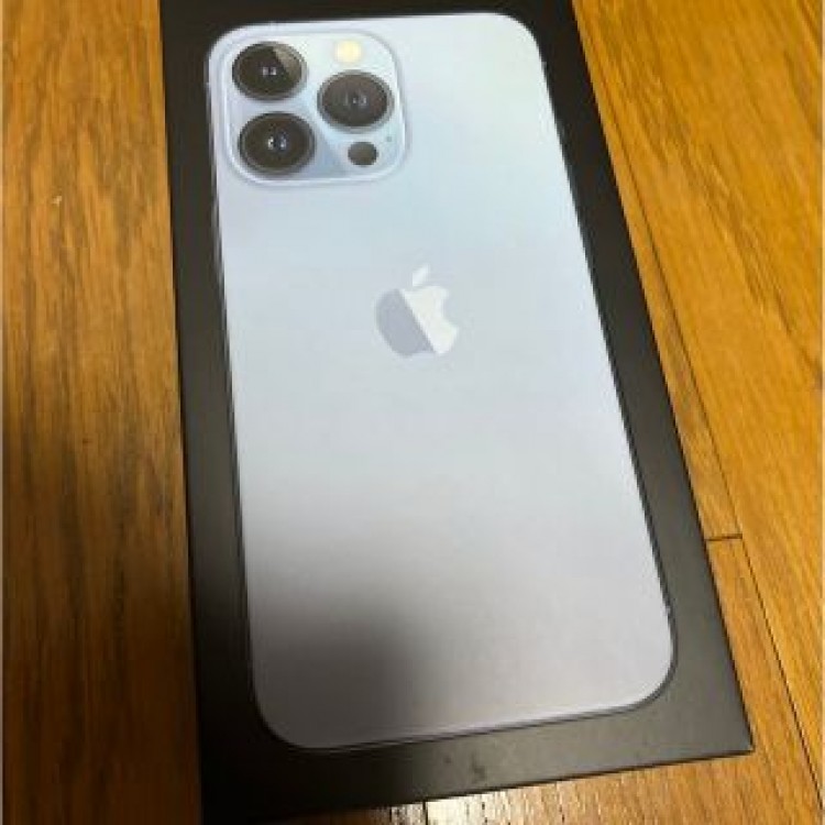iPhone13proシエラブルー512GB