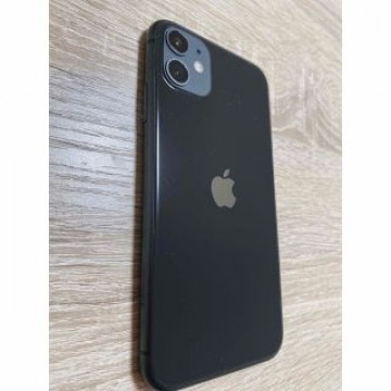 【美品】IPhone 11 64GB simフリー