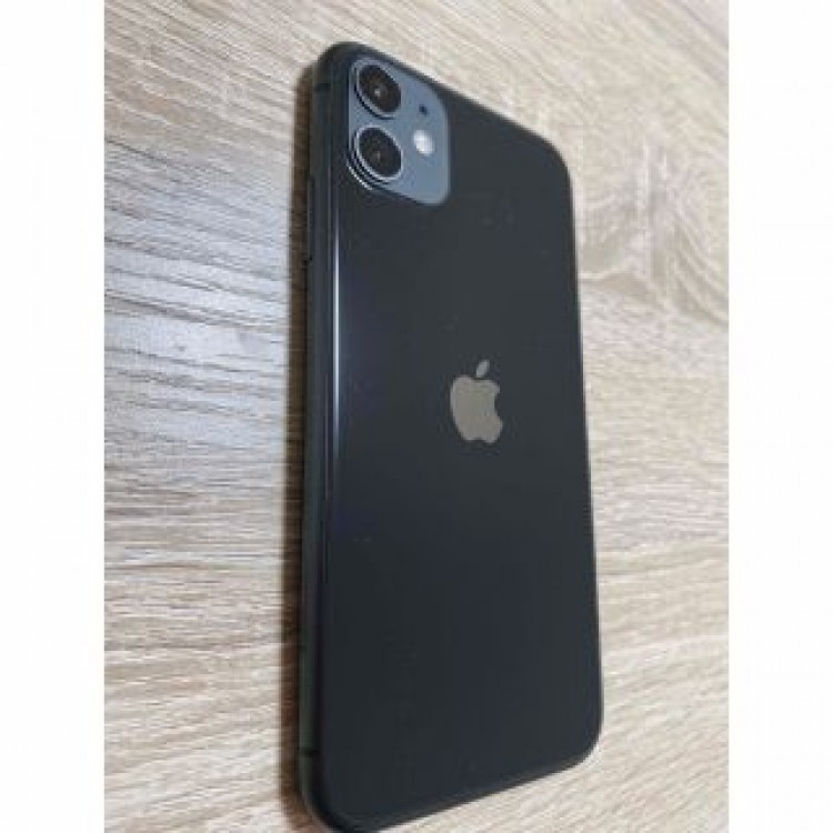 【美品】IPhone 11 64GB simフリー