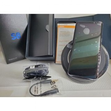 Galaxy S8 SIMフリー + galaxy 純正ワイヤレス充電器（新品）