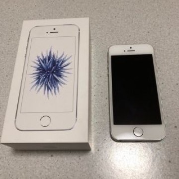 iPhone SE 第1世代 128GB
