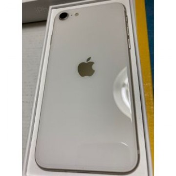 iPhone SE3 64GB SIMフリー