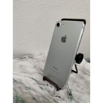 iPhone7 バッテリー94%!!