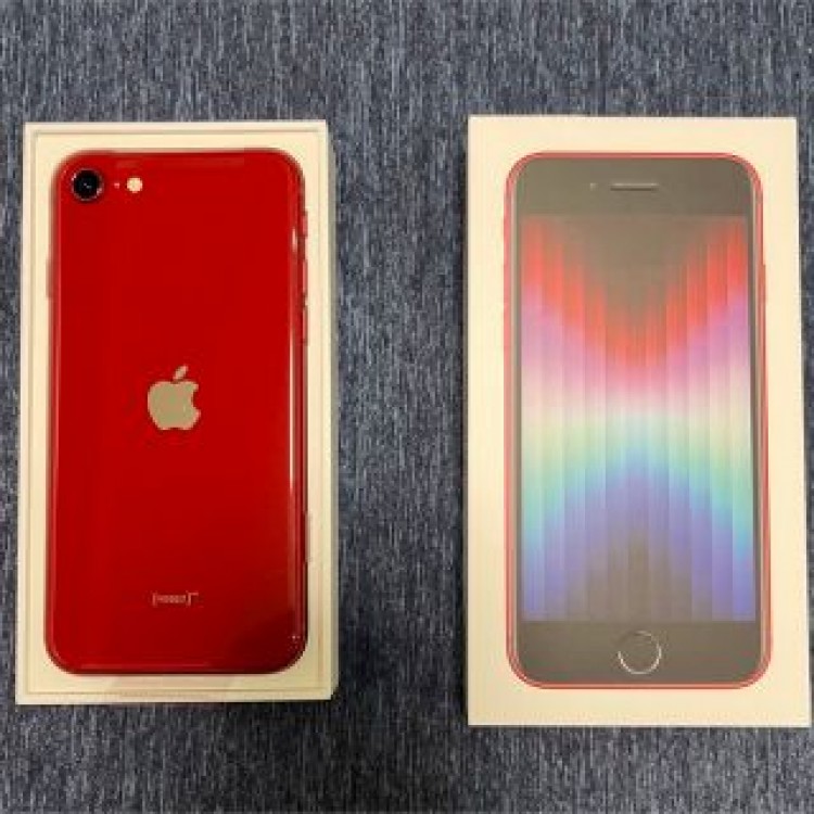 iPhone SE3 RED 64GB 新品未使用