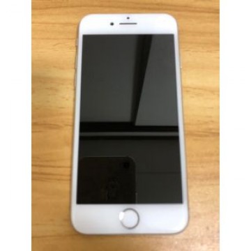 iPhone8 64GB シルバー