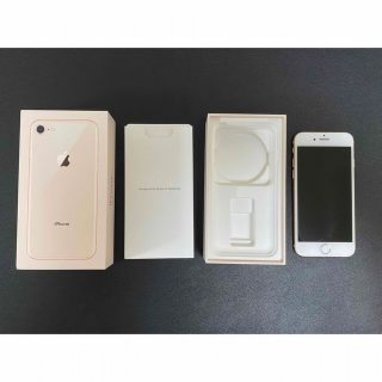 iPhone 8 Gold 64 GB docomo SIMフリー