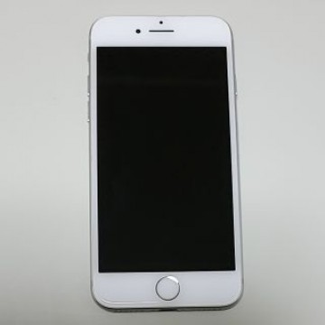 iPhone 7 本体 32GB シルバー