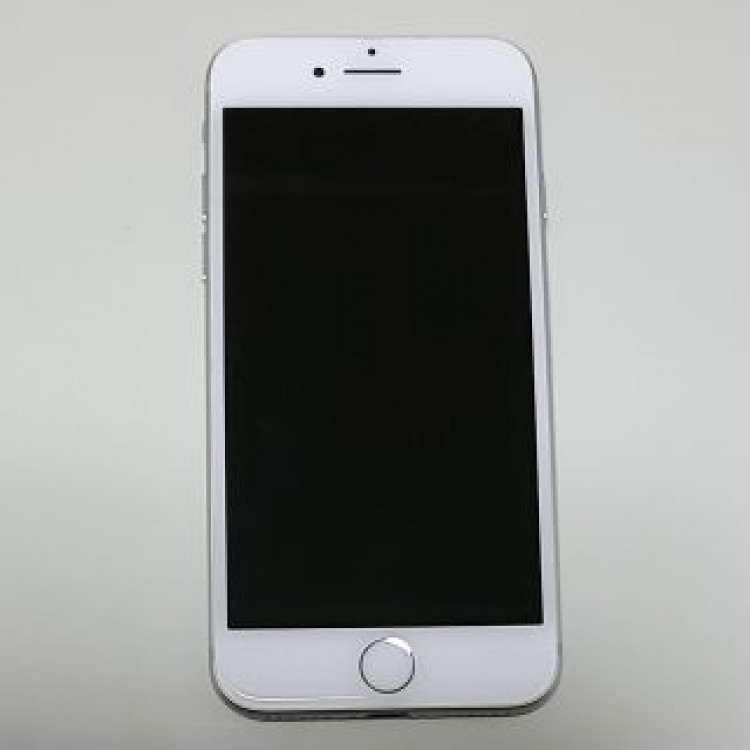 iPhone 7 本体 32GB シルバー