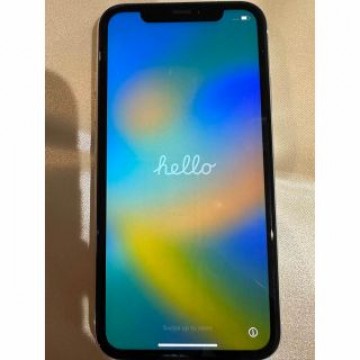 iPhone XR 128GB ホワイト