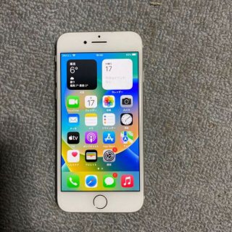 iPhone8 シルバー SIMフリー 64G