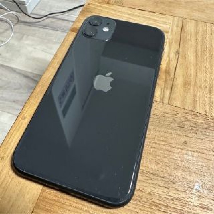iPhone11 128GB スペースブラック