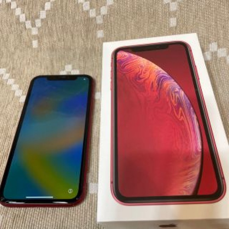 iphone XR 64GBレッド ジャンク 箱あり 背面カメラ不良