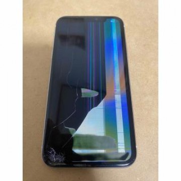 iPhone11 画面割れ　ジャンク品