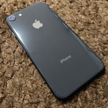 iPhone8 64GB スペースグレイ　simフリー