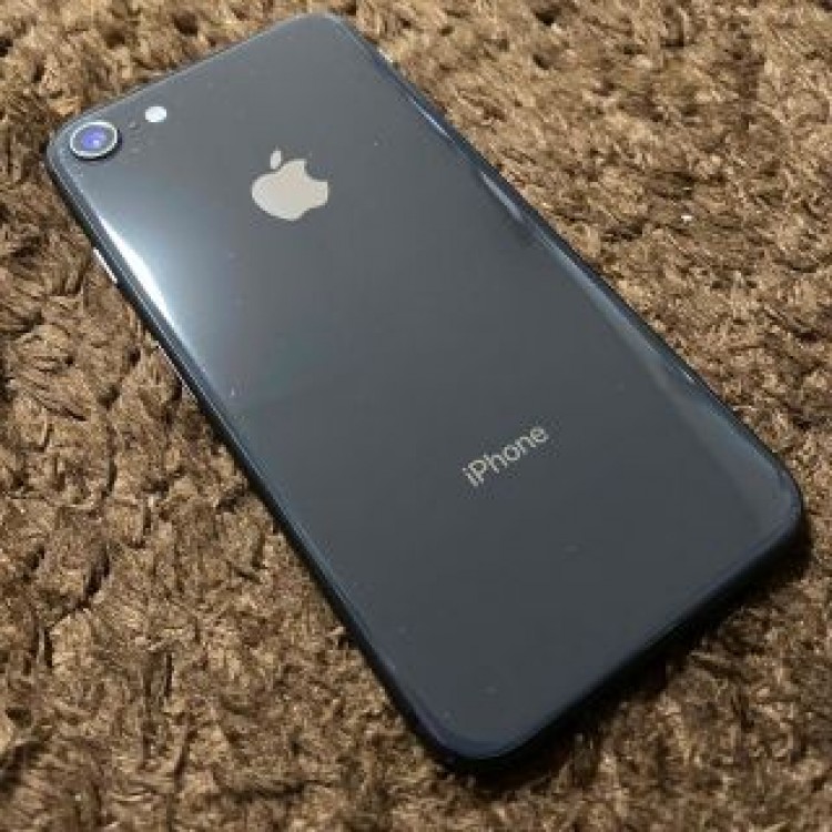 iPhone8 64GB スペースグレイ　simフリー