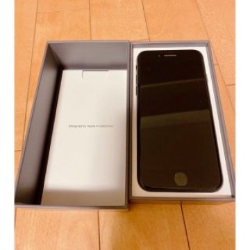 iphone 8  b simフリー スペースグレイmq782j/a  携帯電話