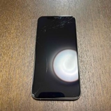 iPhone Xs Silver 256GB ジャンク品