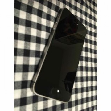 iPhone SE Space Gray 32 GB Y!mobile