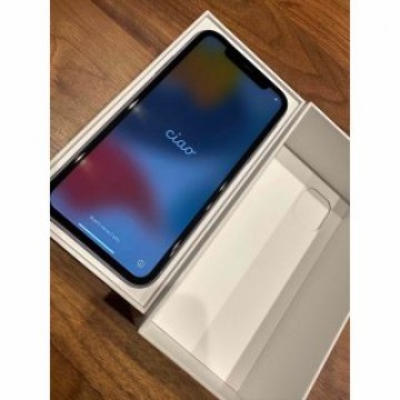 iPhone 11 パープル 256 GB SIMフリー