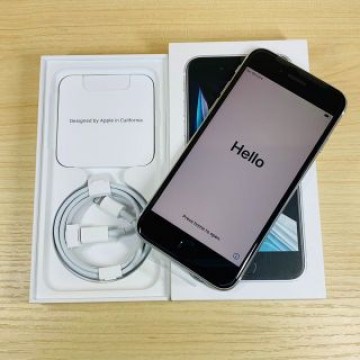 新品未使用 iPhone SE 第2世代 64GB white SIMﾌﾘｰ