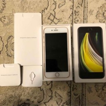 iPhone8 本体 Gold 64 GB SIMフリー