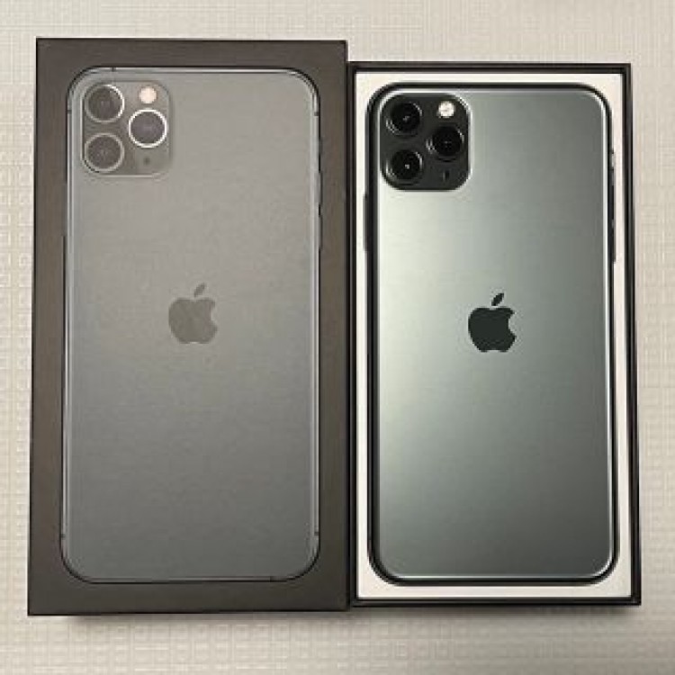 iPhone 11 Pro Max ミッドナイトグリーン64 GB SIMフリー