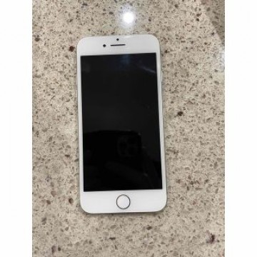 iPhone7 32GB SIMロック解除済み
