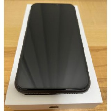 極美品　 iPhone 11 64GB SIMフリー ブラック