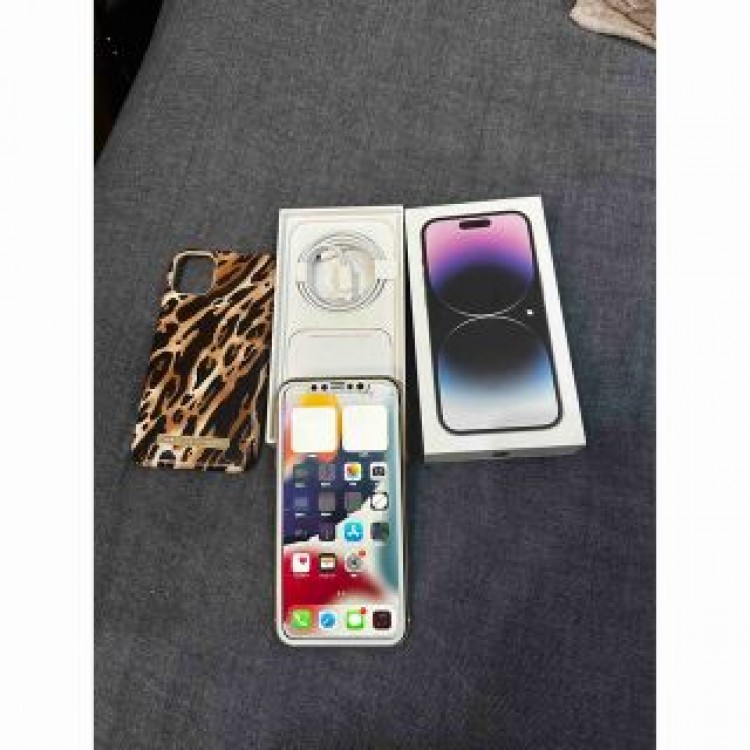 iPhone11 64GB イエロー