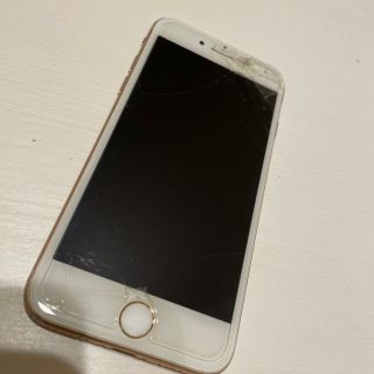 最終価格　iPhone8 ジャンク品