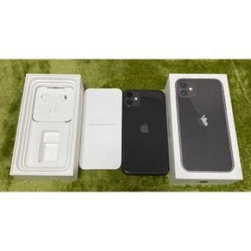 アップル iPhone11 64GB ブラック au