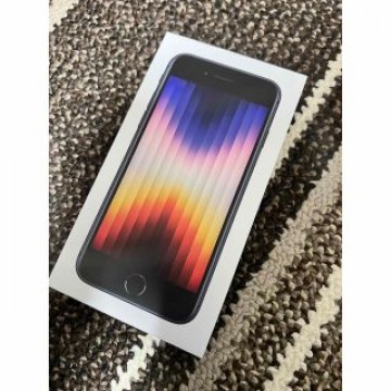【新品未使用】iPhone se 第3世代 64GB SIMフリー　ミッドナイト
