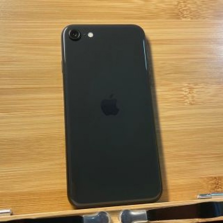 【SIMロック解除済】iPhone SE 第2世代 Black 64GB