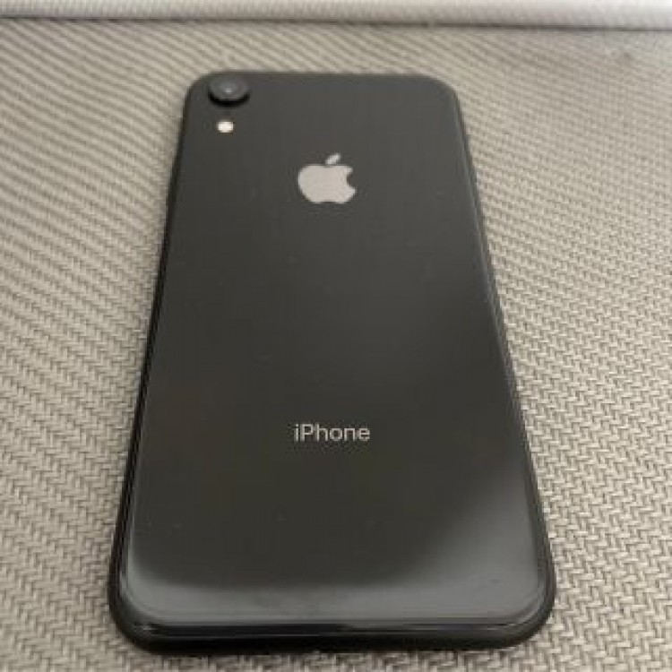 iPhone XR Black 128 GB Softbank