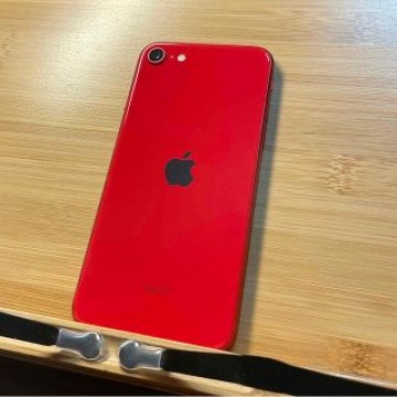 【SIMロック解除済】 iPhone SE 第2世代 レッド 64GB