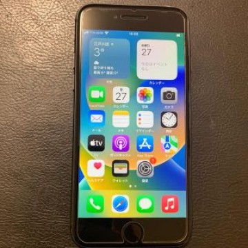 中古　simフリー　iPhone8  64gb バッテリー90% docomo