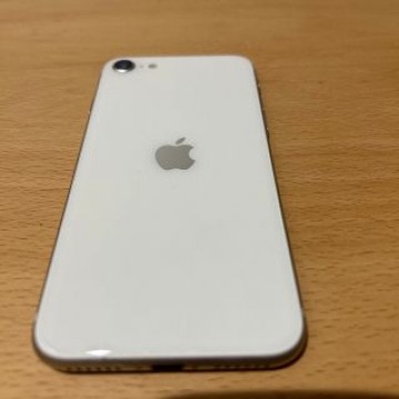 iPhoneSE 第3世代　本体　128GB 値下げ中