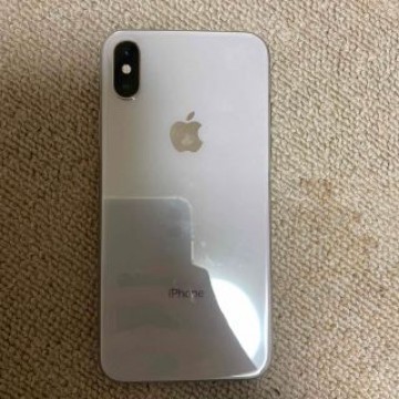 iPhone X Silver 64 GB SIMフリー