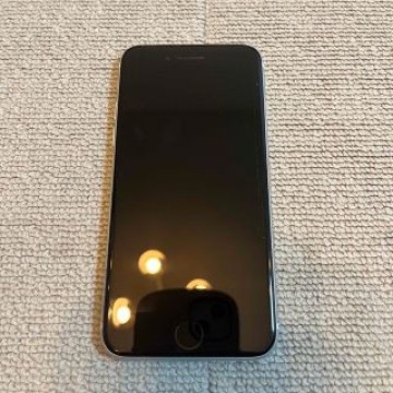 美品　Apple iPhone SE2 128GB SIMフリー　