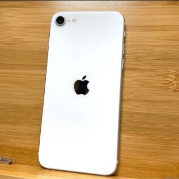 【SIMロック解除済】iPhone SE 第2世代White 64GB 92%
